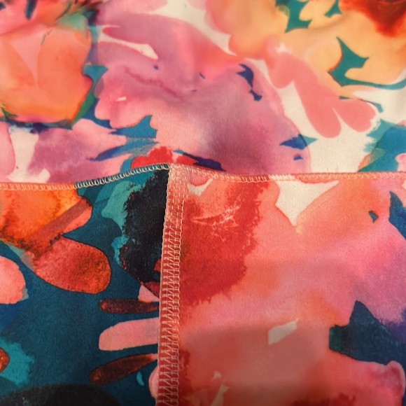 RBX Ankle length XS floral leggings with pockets - Picture 3 of 9